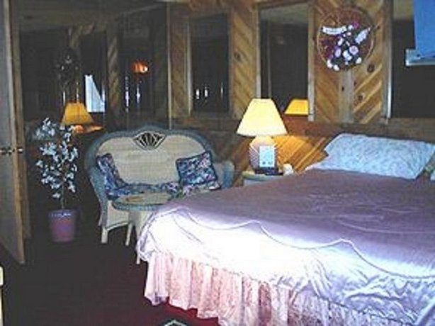 Budget Host Inn Manistique