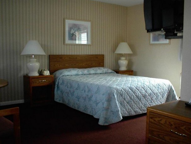 Budget Host Inn Manistique