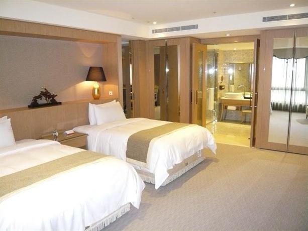 Sinjhuang Cau De Chine Hotel New Taipei City Compare Deals