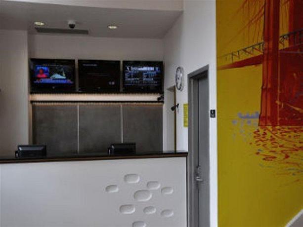 Super 8 By Wyndham Brooklyn Park Slope Hotel New York - 