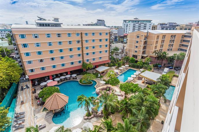 Nova Platinum Hotel Pattaya - Compare Deals