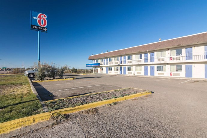 Motel 6 Pecos