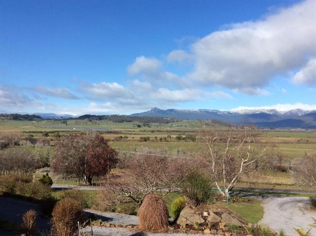 Mole Creek Cabins Compare Deals