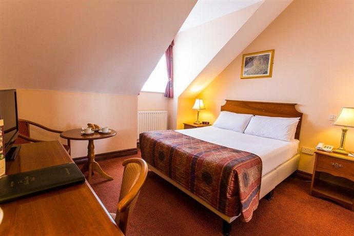 Dublin Airport To Sheldon Park Hotel And Leisure Club www.hotelscombined.com