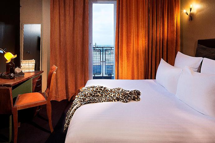 Hotel Le Chat Noir Paris Compare Deals