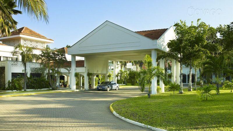 Sarova Whitesands Beach Resort & Spa