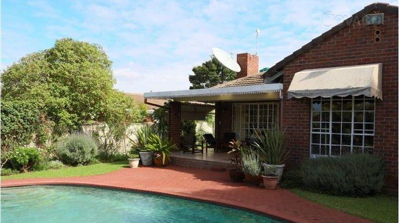 Sunbird Guest House