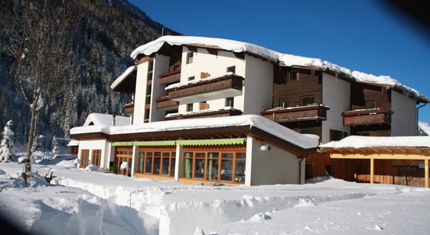 Stillebacherhof Hotel Sankt Leonhard im Pitztal