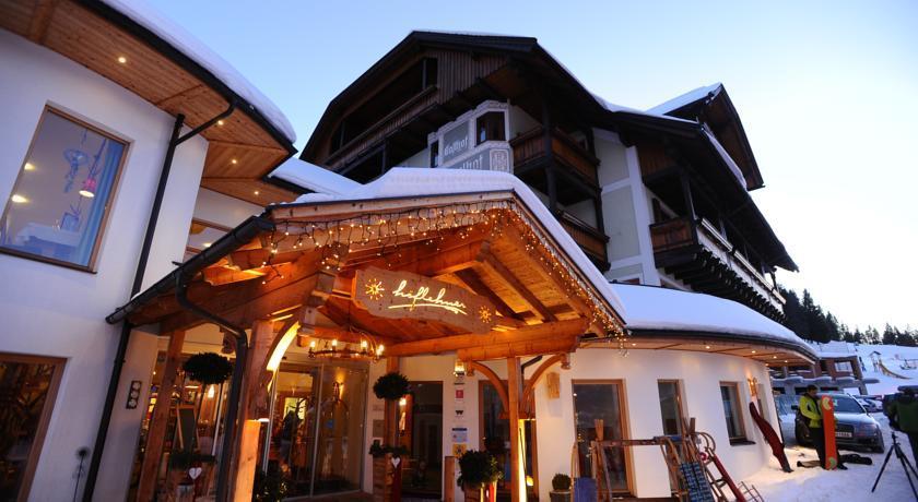 Natur Und Wellnesshotel Hoflehner Haus Im Ennstal Compare