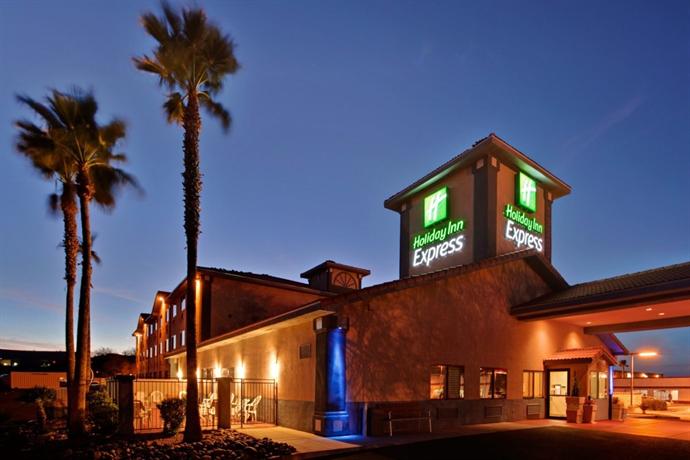 Holiday Inn Express Green Valley