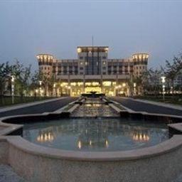 로얄 가든 호텔 지모 칭다오, Royal Garden Hotel Jimo Qingdao