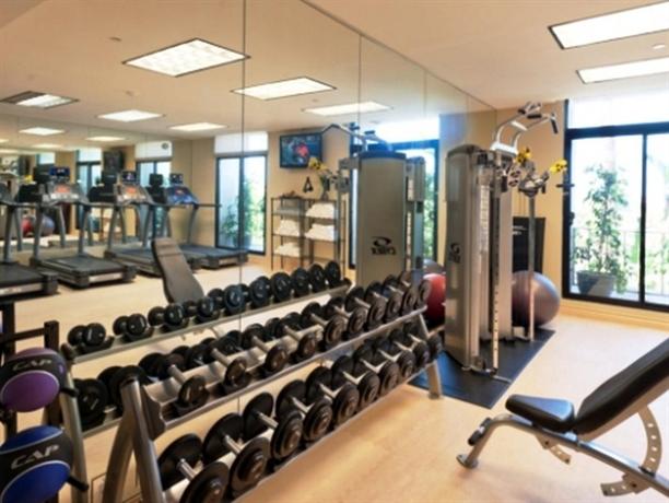 Radisson Hotel Newport Beach Compare Deals About Radisson Hotel Newport Beach