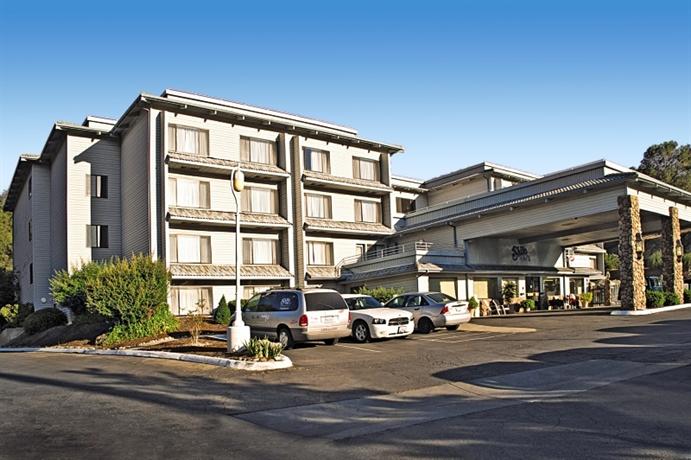 Yosemite Southgate Hotel & Suites, Oakhurst - Compare Deals