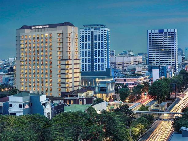 Mercure Jakarta Kota Compare Deals - 