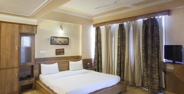 Nandini Residency Dharamshala Compare Deals