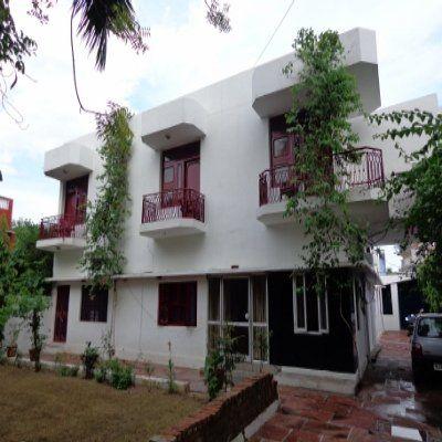 Falcon guest house