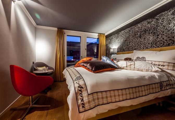 Home Hotel Arosa