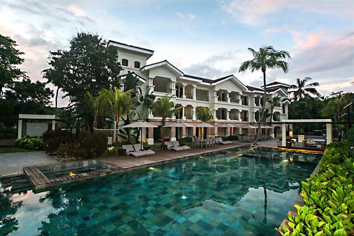 Fairways and Bluewater Newcoast Boracay  Malay Compare Deals