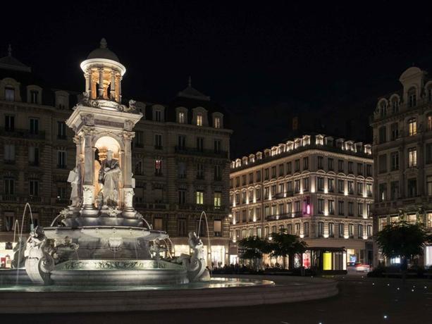Hotel Mercure Lyon Beaux Arts Hotel Mercure Lyon Beaux Arts