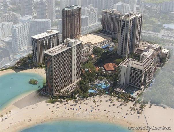 Hilton Waikiki Beach, Honolulu - Compare Deals