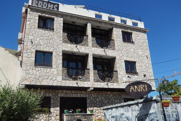 Villa Anri Bed & Breakfast Mostar