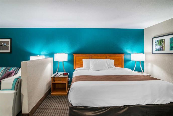 Quality Inn Suites Near White Sands National Monument
