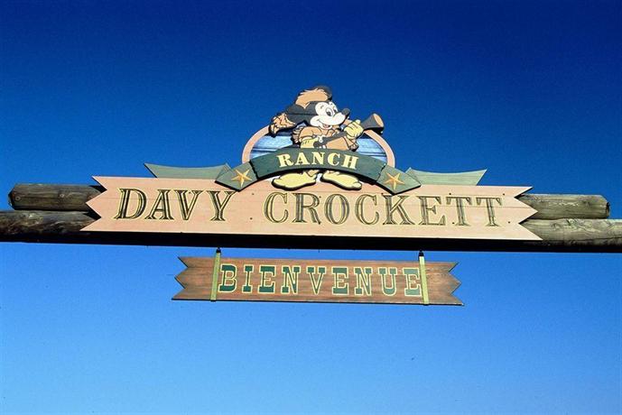 Disney S Davy Crockett Ranch Marne La Vallee Compare Deals