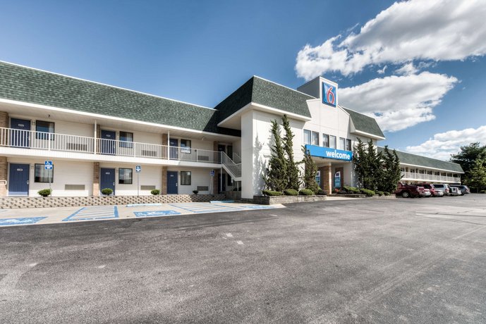 Motel 6 New London Niantic