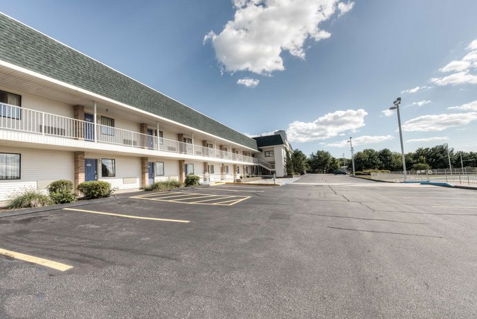 Motel 6 New London Niantic