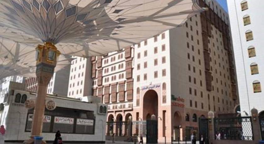 Taiba Front Hotel