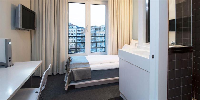 Thon Hotel Gyldenlove Oslo Compare Deals - 