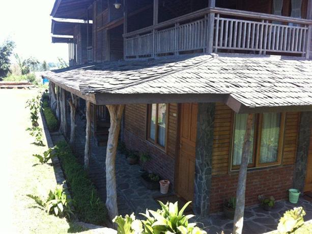 Villa Rumah  Kayu  Java Joglo Lembang  Compare Deals