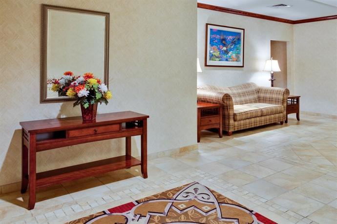 Holiday Inn Express Hotel & Suites Bethlehem Airport Allentown Area pare Deals Holiday Inn Express Hotel & Suites Bethlehem Airport Allentown Area pare Deals