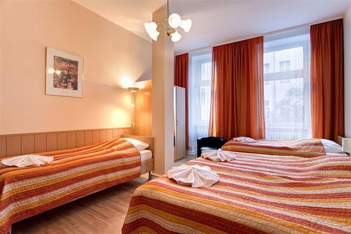 Hotel Pension Am Savignyplatz Berlin