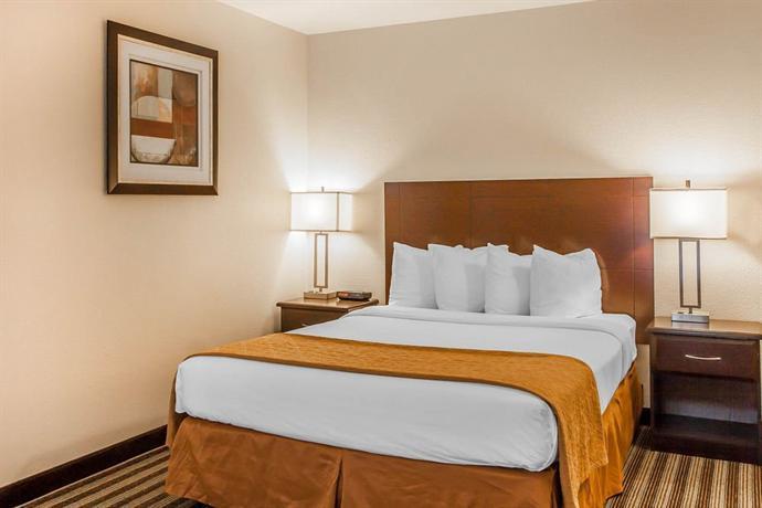 Quality Inn and Suites Vancouver (Washington)