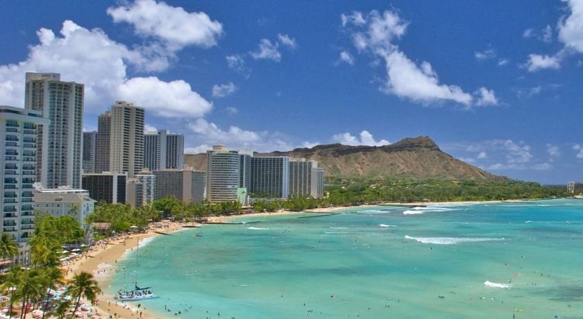 Alohilani Resort Waikiki Beach, Honolulu - Compare Deals