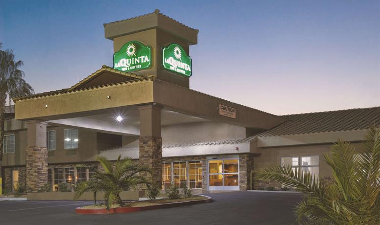Best deals on hotel suites in las vegas