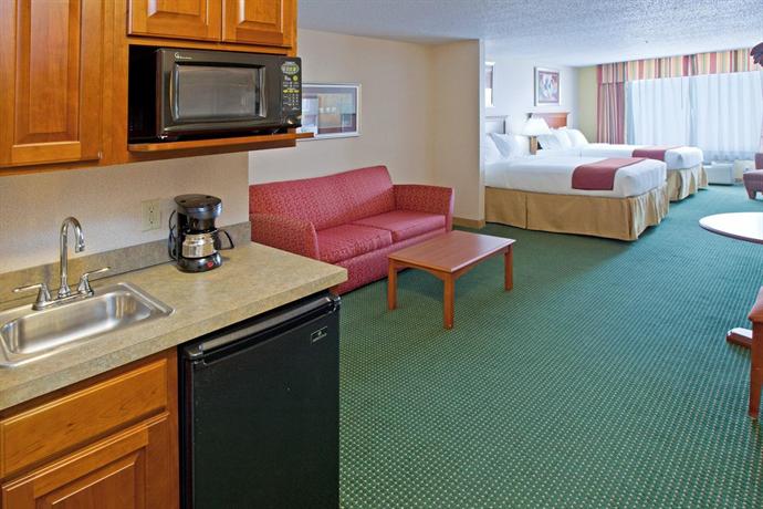 Holiday Inn Express Hotel & Suites Valparaiso (Indiana)