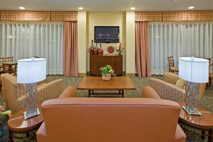 Holiday Inn Express Hotel & Suites Valparaiso (Indiana)