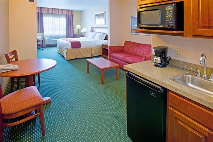 Holiday Inn Express Hotel & Suites Valparaiso (Indiana)