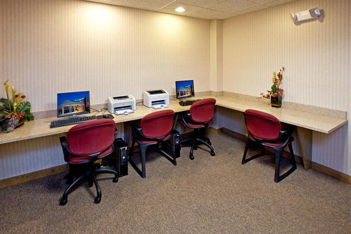 Holiday Inn Express Hotel & Suites Valparaiso (Indiana)