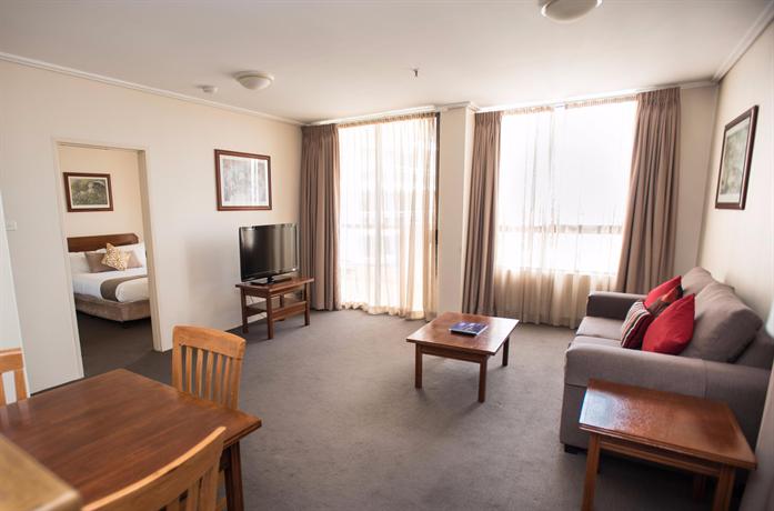 The Waldorf Apartment Hotel Sydney