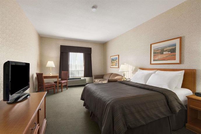 Promo  70  Off  Days Inn Saskatoon Canada Hotel Hell