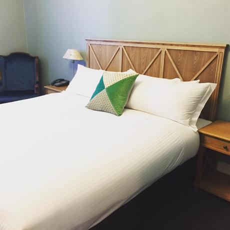 Hotel deals bowral