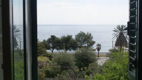 Villa Iris Bed & Breakfast Giardini Naxos