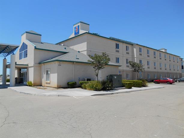 Motel 6 Lemoore