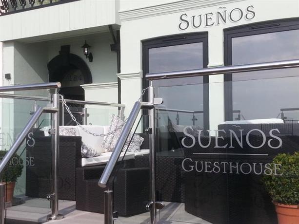 Suenos Guest House