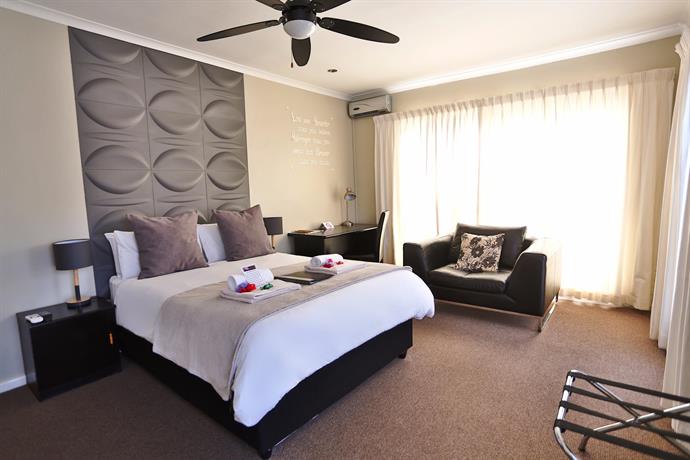 Plattekloof Premium Lodge Cape Town Compare Deals