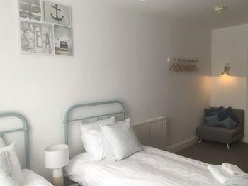 Portreath Arms Hotel Compare Deals About Portreath Arms Hotel