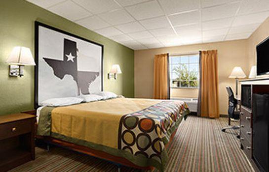 Super 8 By Wyndham Gainesville Tx Compare Deals